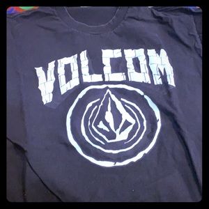 Black Volcom Tshirt